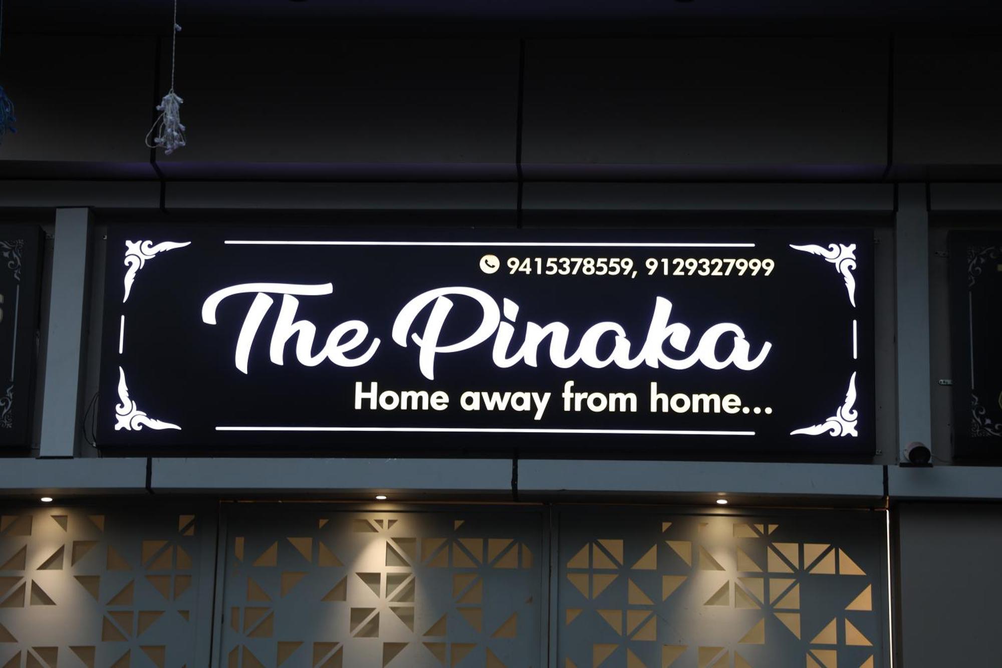 Hotel Pinaka Inn Lucknow Buitenkant foto