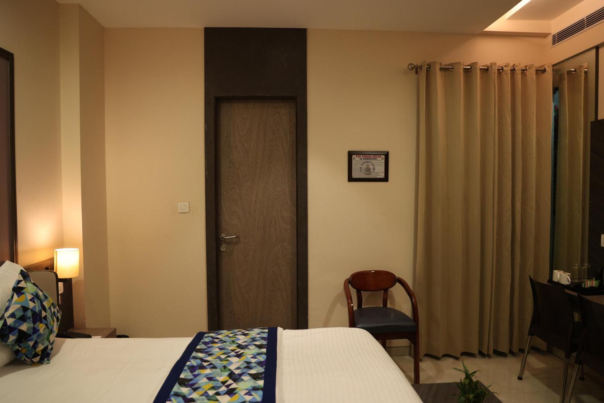 Hotel Pinaka Inn Lucknow Buitenkant foto