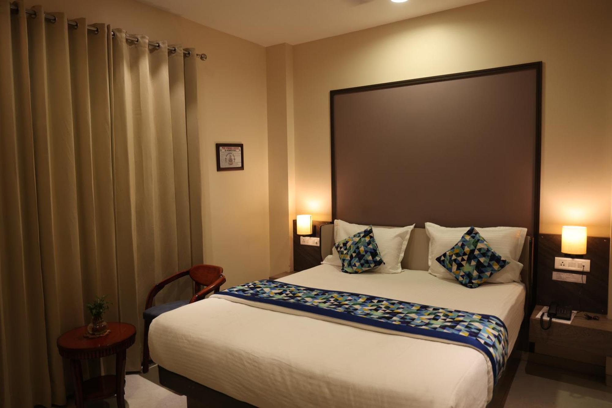 Hotel Pinaka Inn Lucknow Buitenkant foto
